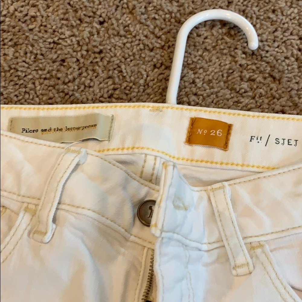 White denim capri